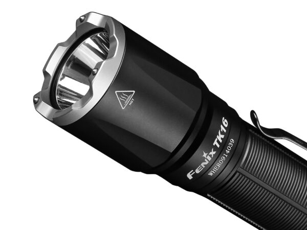 Latarka LED Fenix TK16 V2.0 czarna